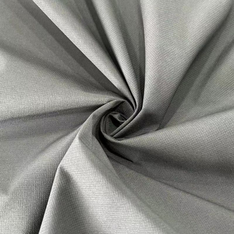 Tecido texturizado de jacquard 100% poliéster de estiramento baixo com listras para jaquetas, calças, vestuário desportivo