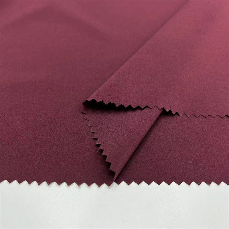 Tecido de tecido liso de poliéster reciclado sustentável 50D Four Way Stretch para roupas esportivas