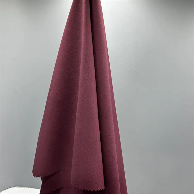 Tecido de tecido liso de poliéster reciclado sustentável 50D Four Way Stretch para roupas esportivas