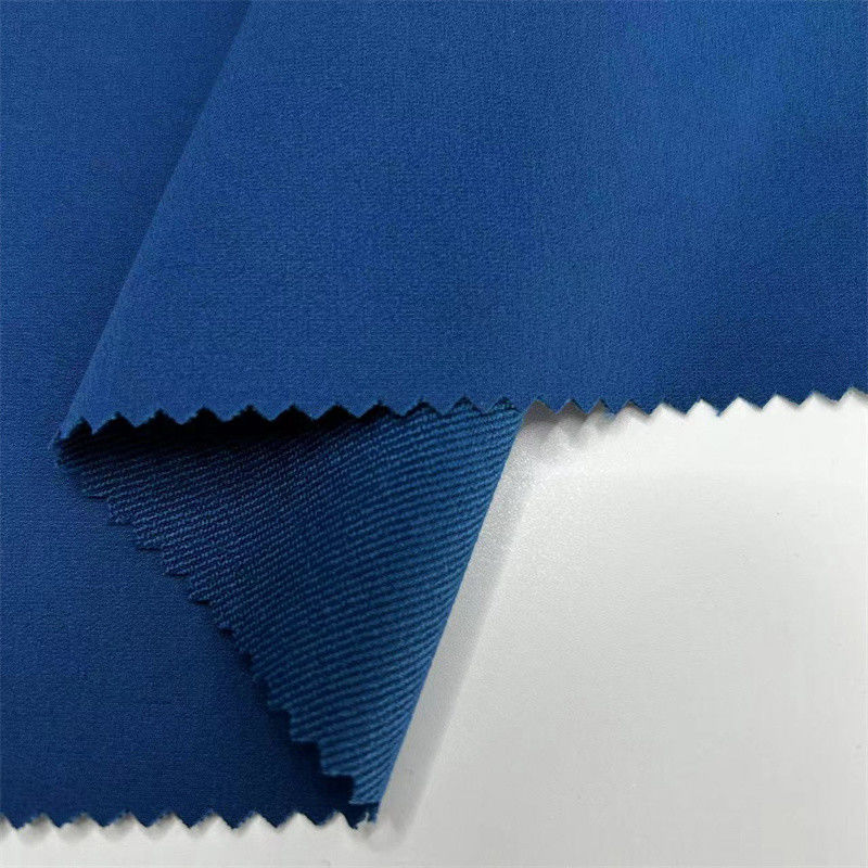 70D+40D*70D+40D+200D Tecido de poliéster de nylon 235GSM Quatro vias de alongamento para roupas esportivas