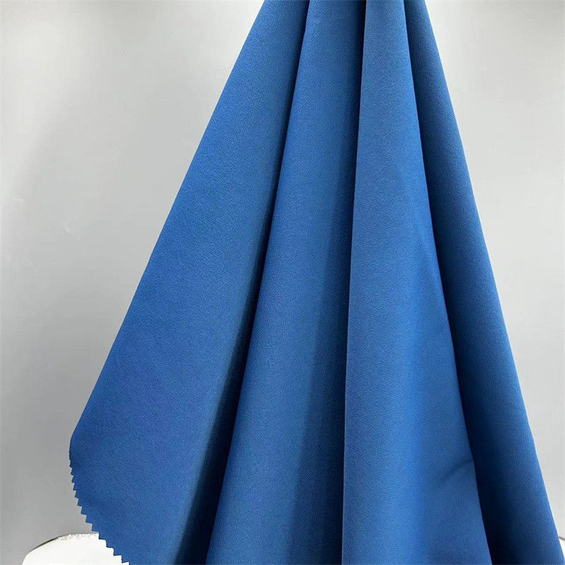70D+40D*70D+40D+200D Tecido de poliéster de nylon 235GSM Quatro vias de alongamento para roupas esportivas