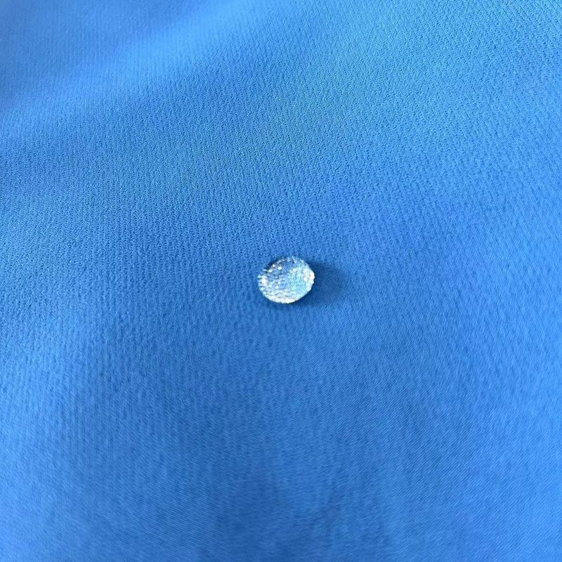 70D+40D*70D+40D+200D Tecido de poliéster de nylon 235GSM Quatro vias de alongamento para roupas esportivas