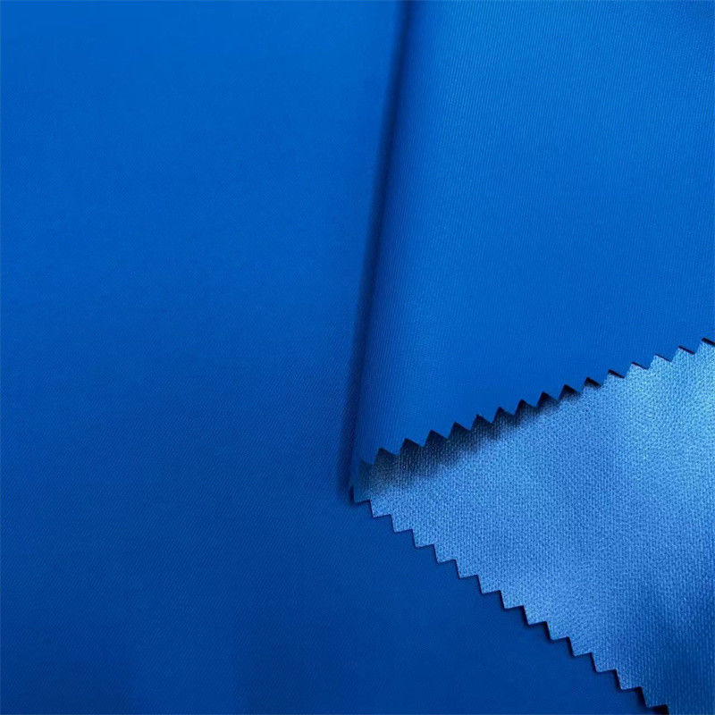 2/2 Blackout tecido de twill reciclado laminado com filme TPU 100% poli reciclado para fazer trench coats jaquetas