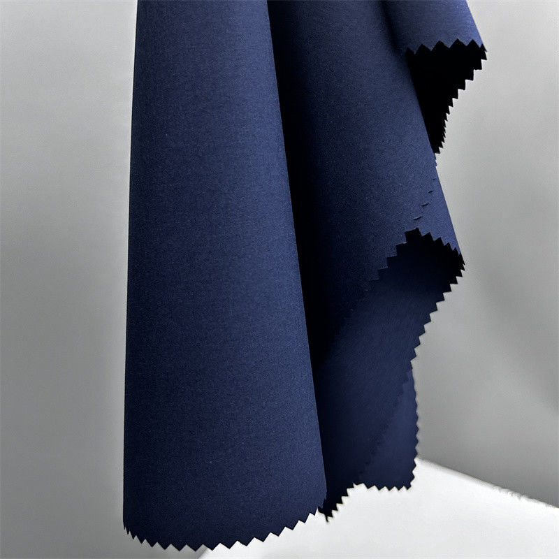 Tecido simples reciclado Tecido elástico quadrilateral 75D+40D*150D+40D 94% Poliéster reciclado 6% Spandex 166GSM