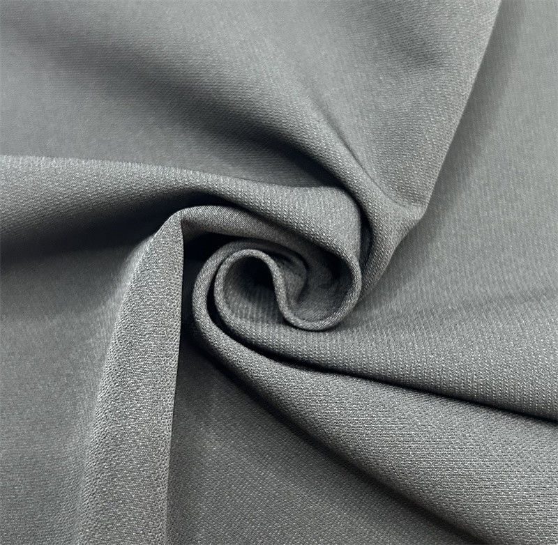 Quatro lados elástico Twill Dot Hiking 265GSM Tecido poliéster espandêx Alpinismo Esporte Ropa de lazer
