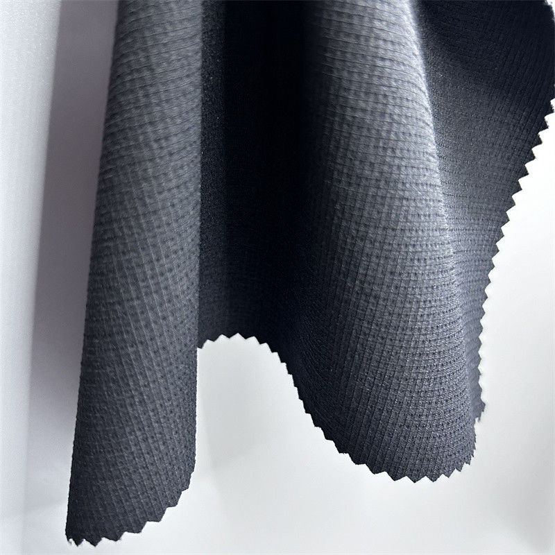Tecido de montanhismo de nylon semi-brilhante com quadros, textura elástica espessa para roupas de exterior