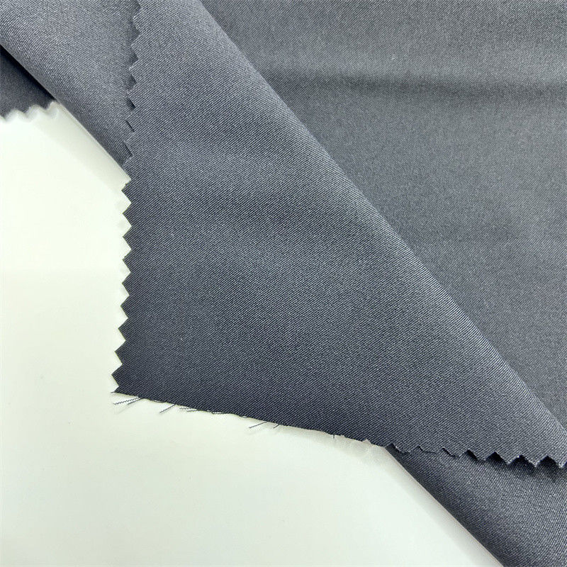 75D Tecido de poliéster espandêx reciclado Mate 2/1 Twill Four Side Elastic 75D+40D*75D+40D Superfície delicada